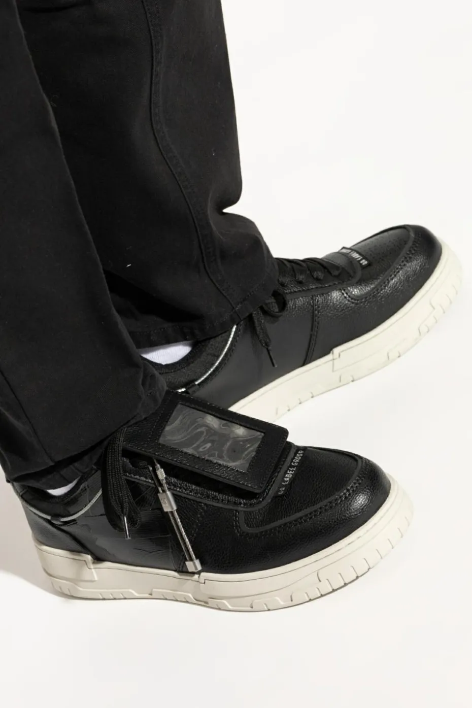 44 Label Group CZARNY Buty sportowe ‘Avril’
