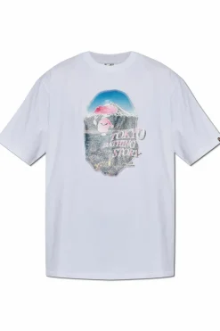 A BATHING APE® BIAŁY T-shirt z kolorowym nadrukiem