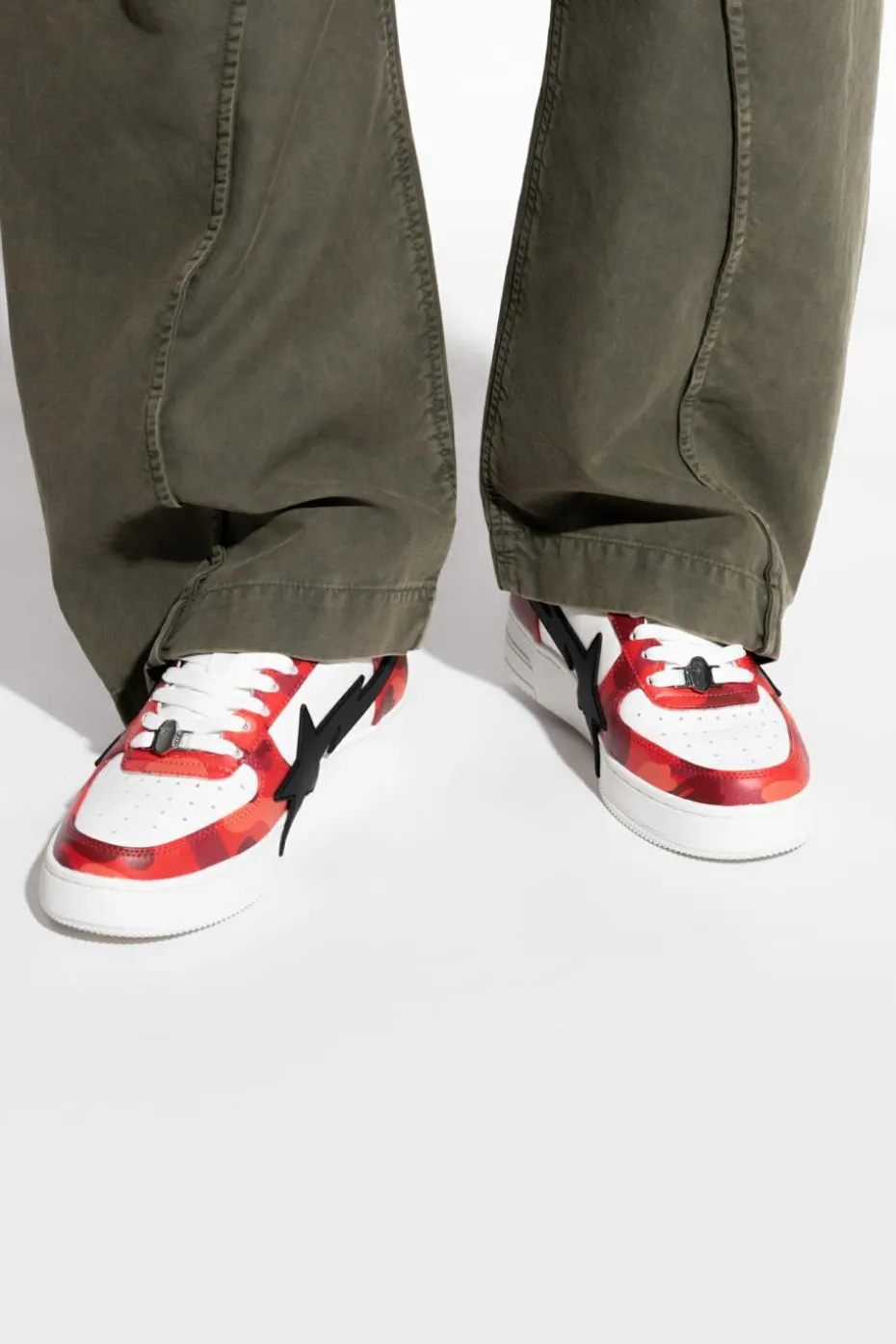 A BATHING APE® CZERWONY Buty sportowe z logo