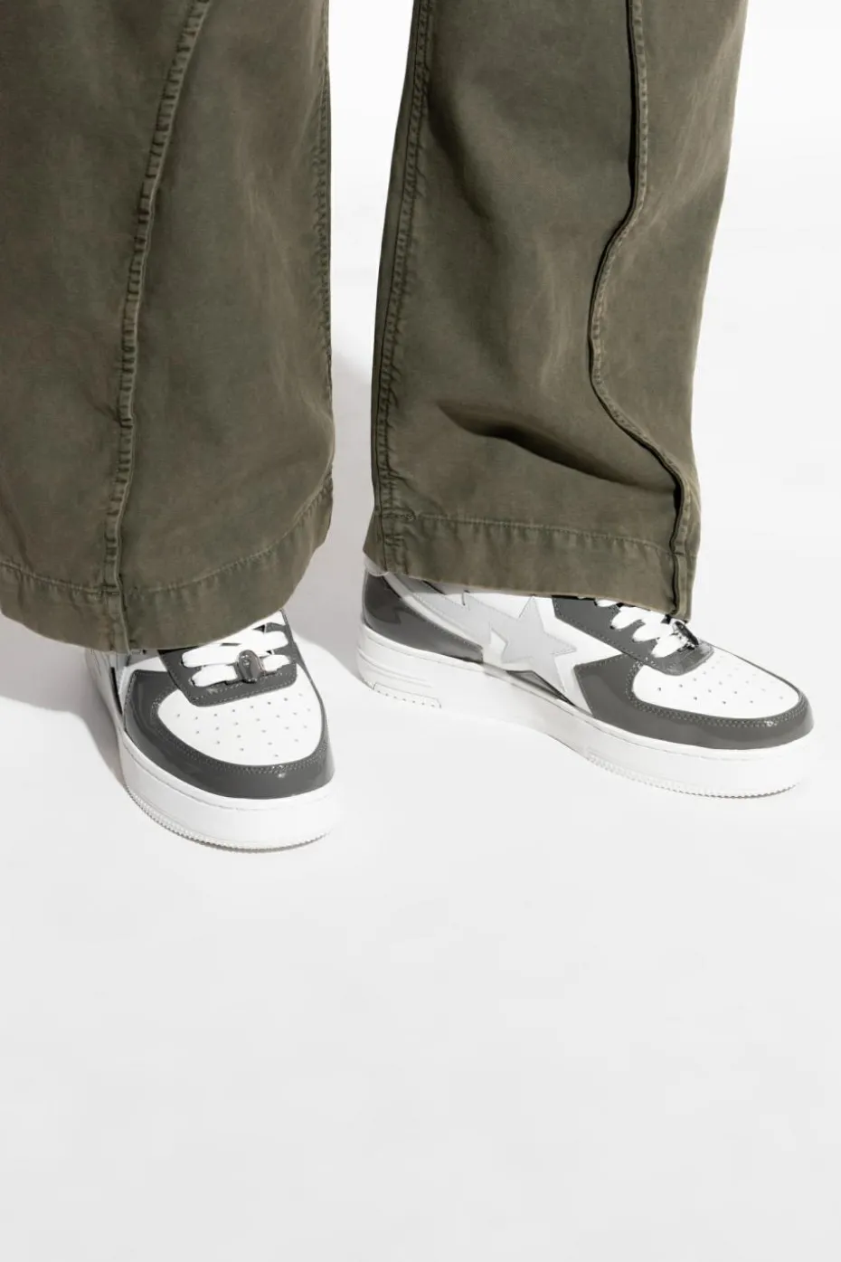 A BATHING APE® SZARY Buty sportowe z logo