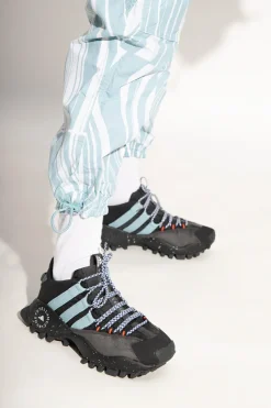 ADIDAS by Stella McCartney CZARNY Buty sportowe ‘Seeulater’