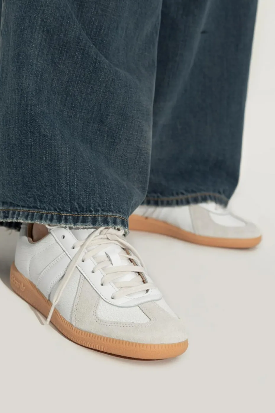 ADIDAS Originals BIAŁY Buty sportowe ‘BW ARMY LUX’