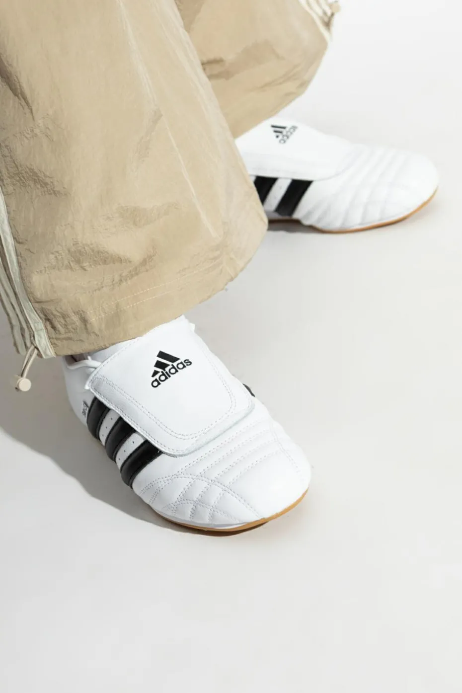 ADIDAS Originals BIAŁY Buty sportowe `Taekwondo`