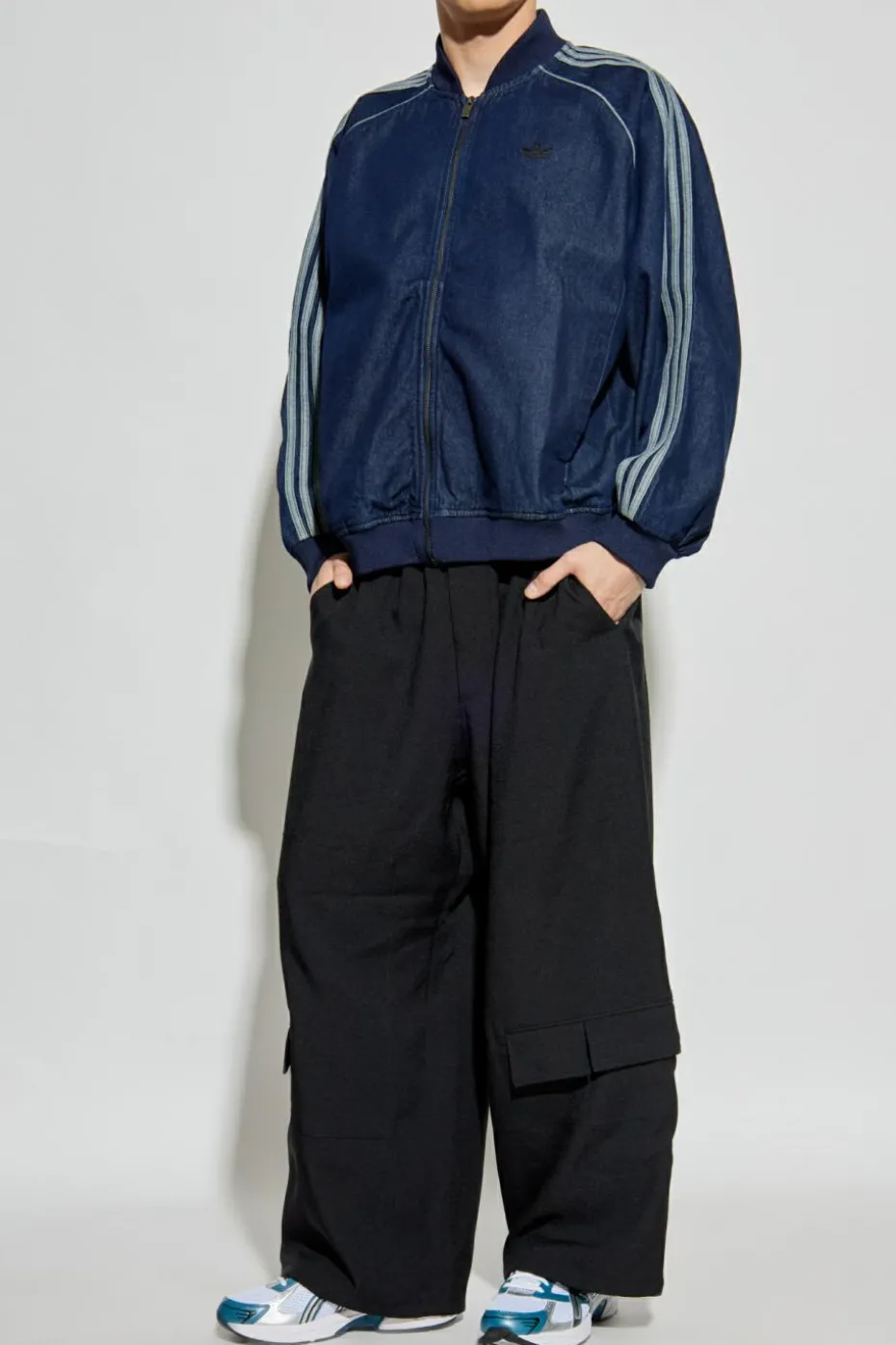 ADIDAS Originals GRANATOWY Jeansowa kurtka typu `bomber`