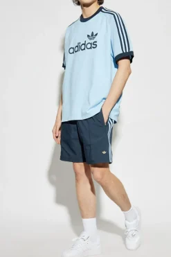 ADIDAS Originals jasnoniebieski T-shirt z logo