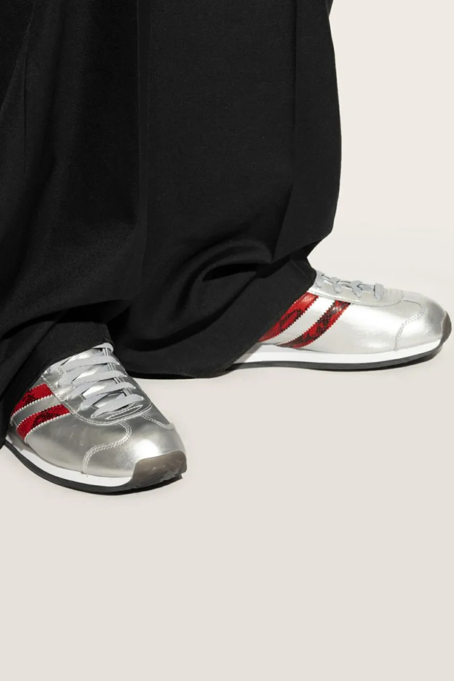 ADIDAS Originals SREBRNY Buty sportowe `COUNTRY JAPAN’
