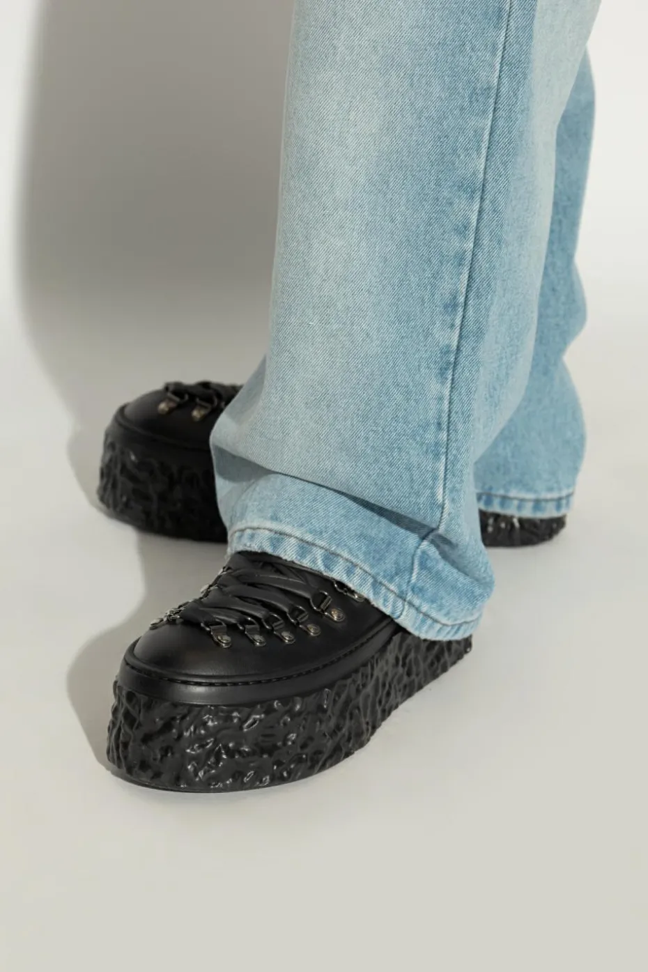 AGL CZARNY Skórzane buty za kostkę
