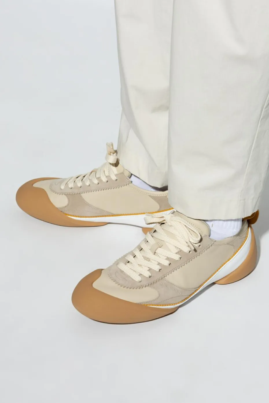 Alexander McQueen beżowy Buty sportowe z logo