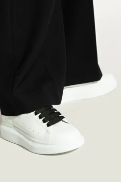 Alexander McQueen BIAŁY Skórzane buty sportowe