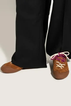 Alexander McQueen BRĄZOWY Buty sportowe `Flexion`