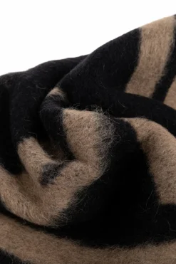 Alexander McQueen CZARNY Szal z frędzlami