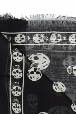 Alexander McQueen CZARNY SZAL Z MOTYWEM CZASZEK