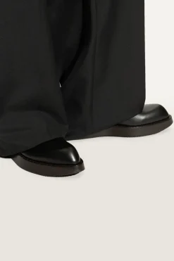 Alexander McQueen CZARNY Skórzane buty