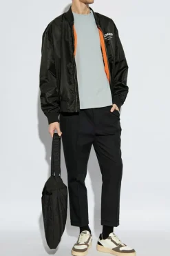 AllSaints jasnoniebieski T-shirt ‘Brace’
