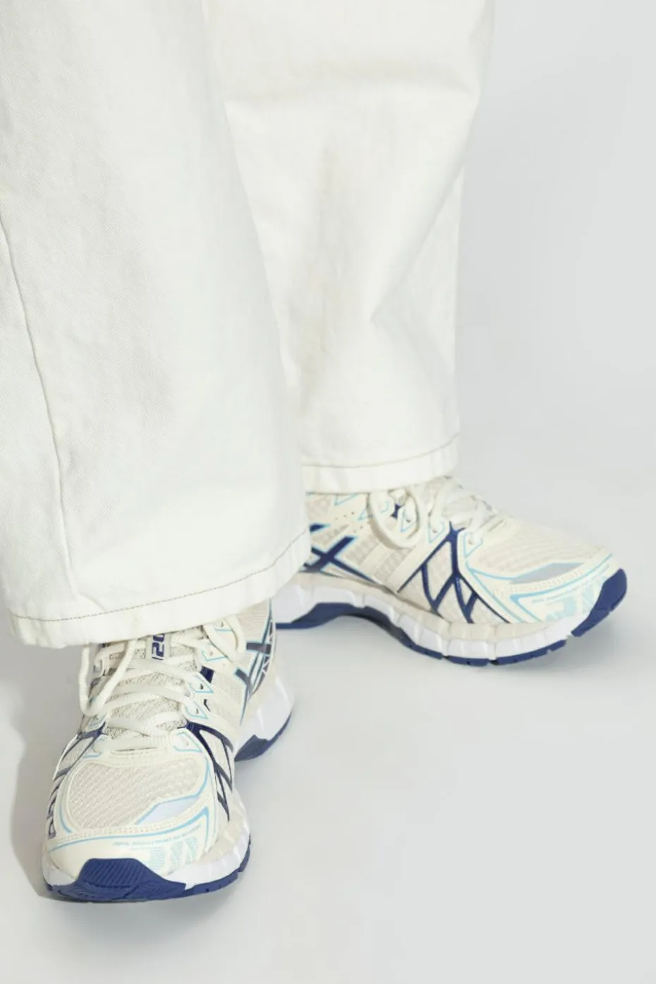 ASICS BIAŁY Buty sportowe `GEL-KAYANO 20`