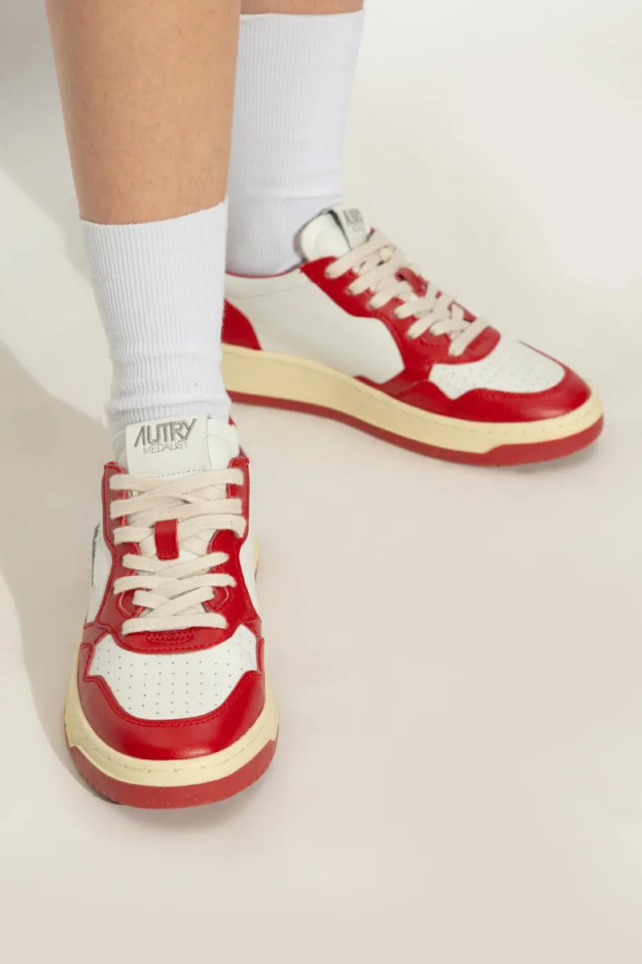 Autry CZERWONY Buty sportowe `Medalist Low`