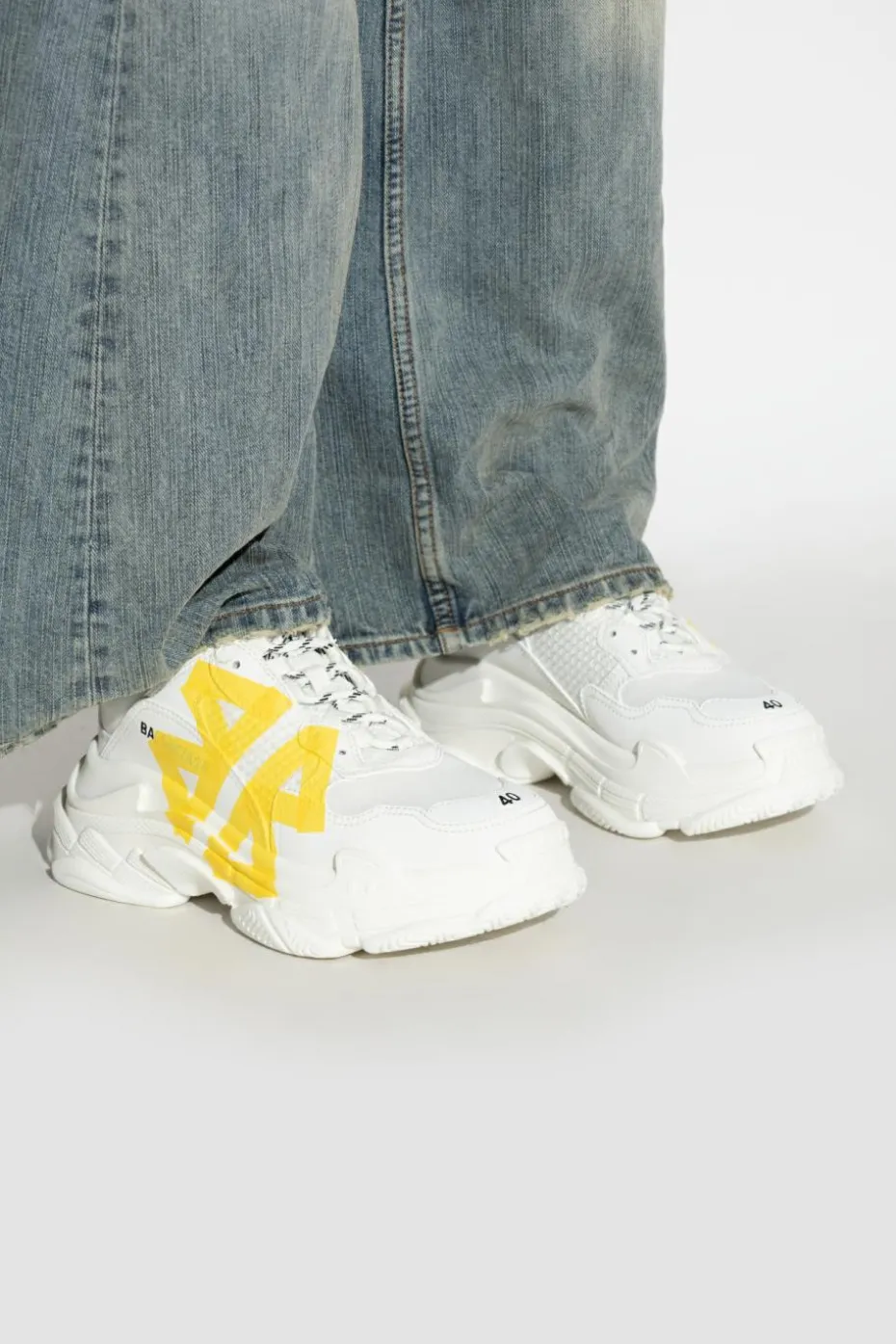 Balenciaga BIAŁY Buty sportowe `Triple S`