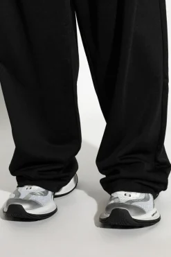 Balenciaga BIAŁY Buty sportowe `Circuit`