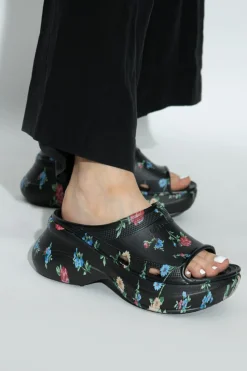 Balenciaga CZARNY Klapki `POOL CROCS`