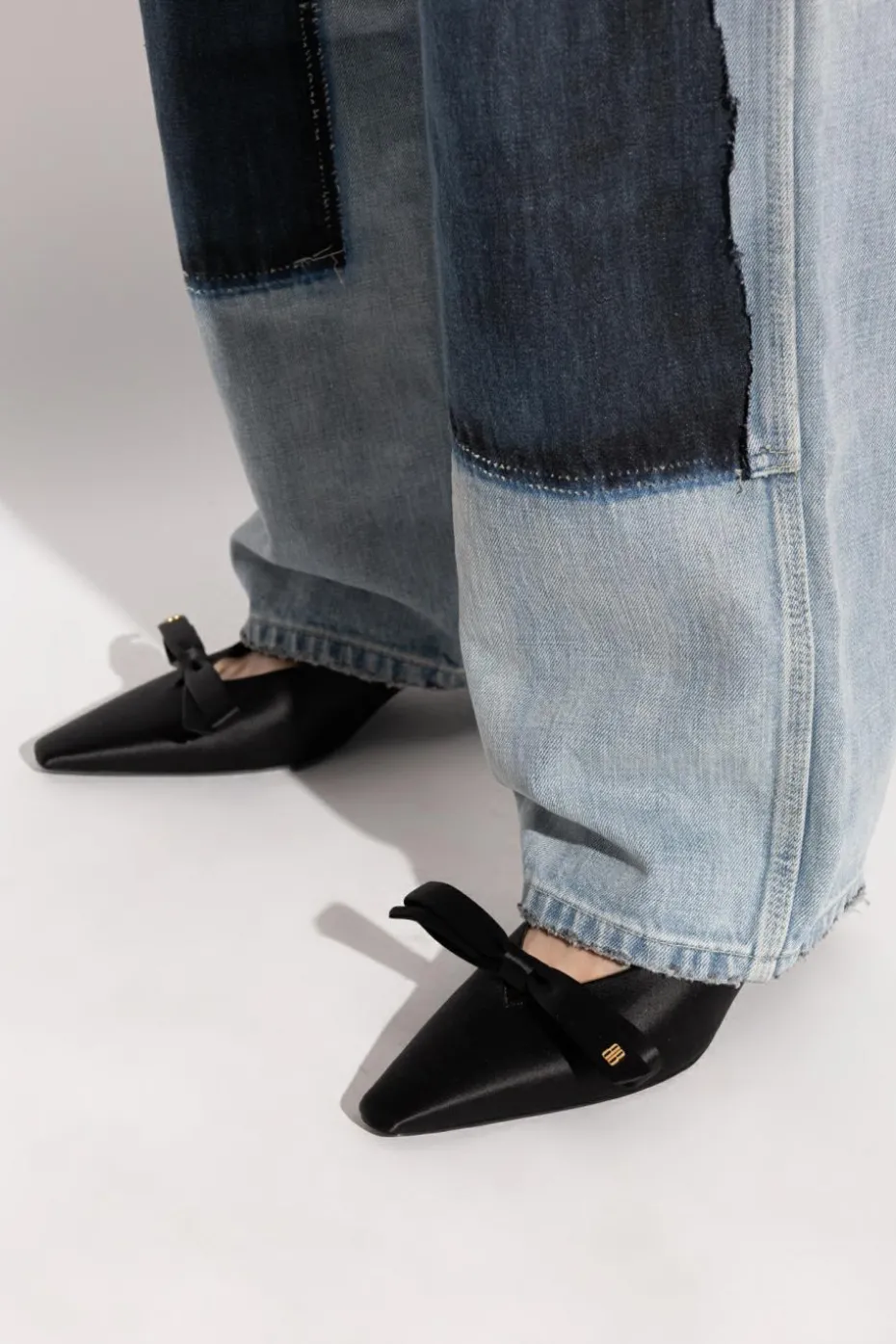 Balenciaga CZARNY Satynowe klapki na obcasie