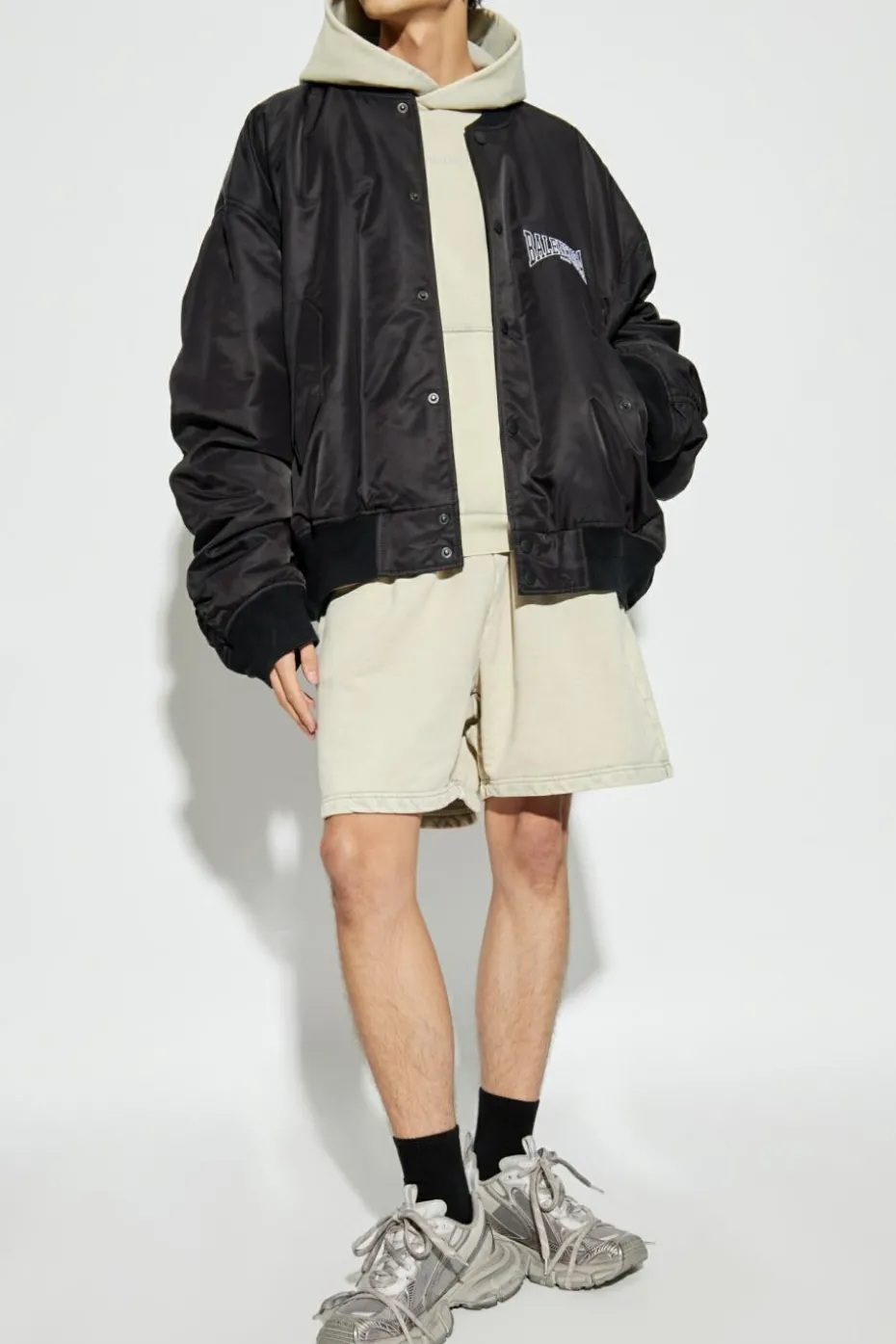 Balenciaga kremowy Szorty z logo
