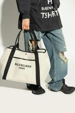 Balenciaga kremowy Torba `Biarritz Large` typu `shopper`