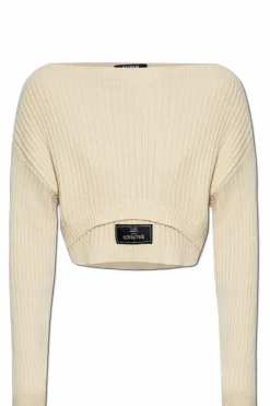 Balmain kremowy Krótki sweter z naszywką