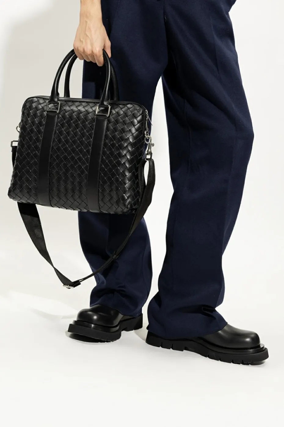 Bottega Veneta CZARNY Torba na ramię ‘Classic Hidrology Medium’