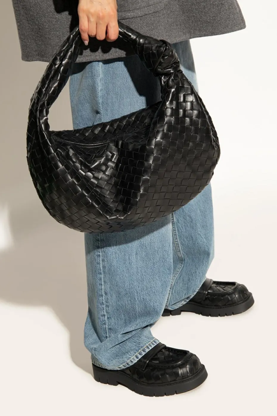 Bottega Veneta CZARNY Torba na ramię ‘Small Jodie’ typu ‘hobo’