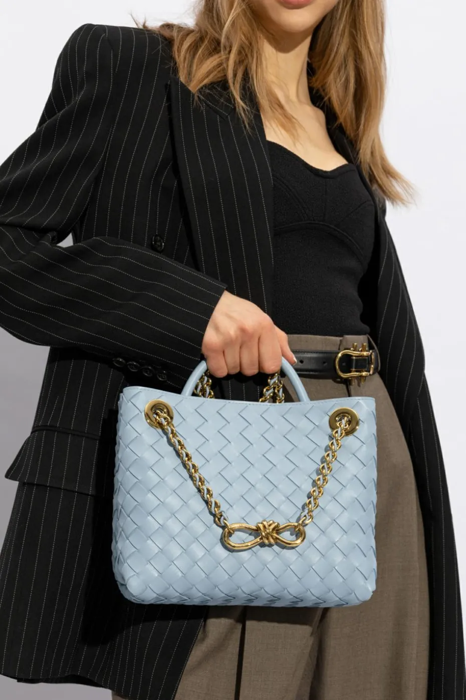 Bottega Veneta jasnoniebieski Torba na ramię ‘Andiamo Small’