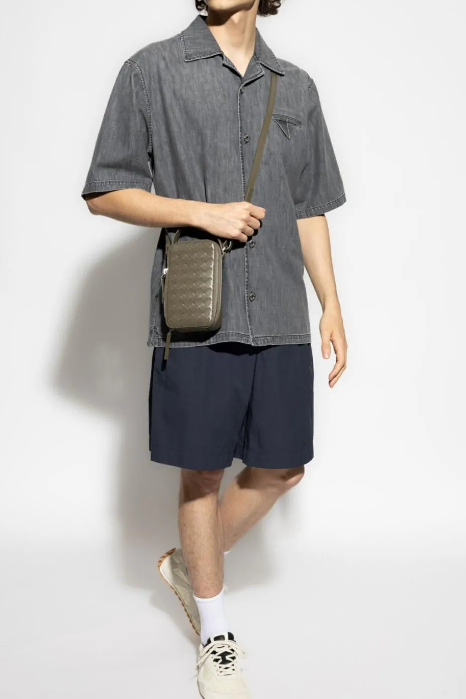 Bottega Veneta SZARY Jeansowa koszula z krótkimi rękawami