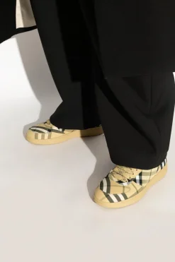 Burberry beżowy Buty sportowe