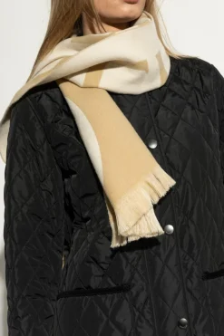 Burberry beżowy Wełniany szal z logo