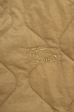 Burberry Kids beżowy Pikowana kurtka z wyszytym logo