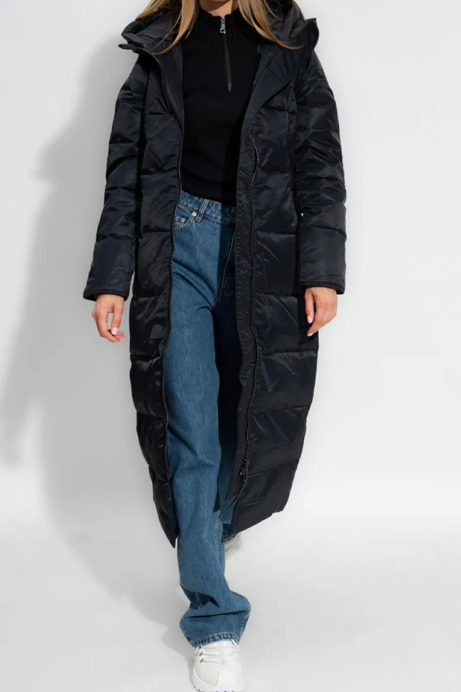 Canada Goose CZARNY Długa kurtka puchowa ‘Mystique’