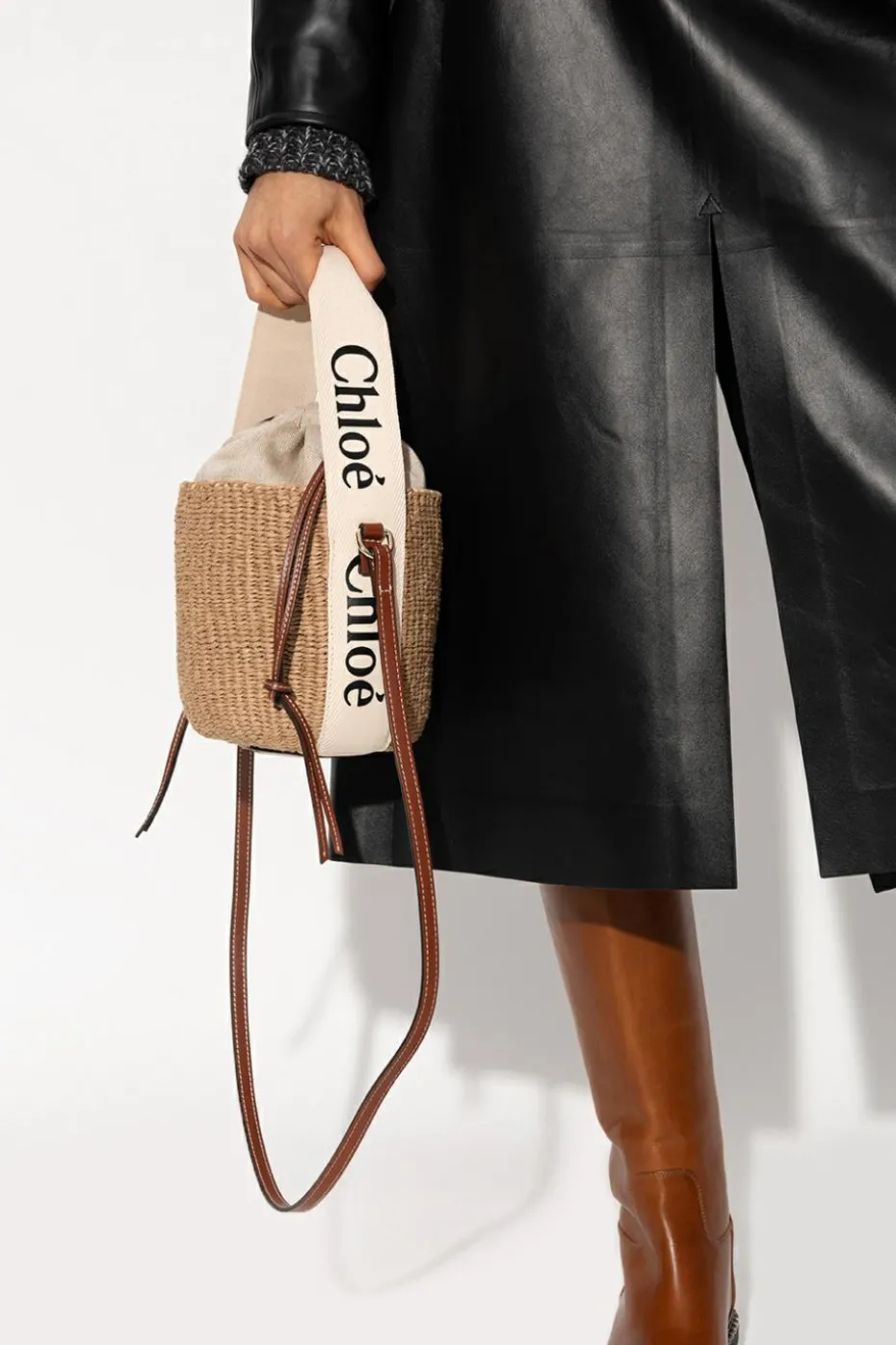 Chloé beżowy Torba na ramię ‘Woody Small’ typu ‘bucket’