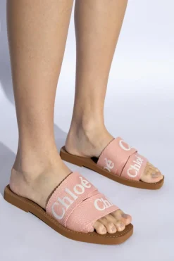 Chloé RÓŻOWY Klapki `Woody`