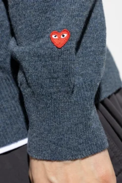 Comme des Garçons Play NIEBIESKI Kardigan z naszywką z logo