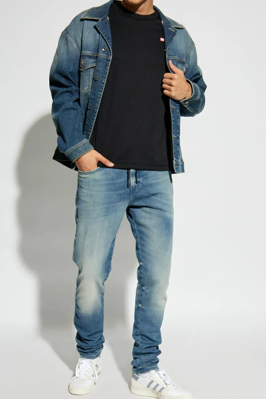 Diesel CZARNY T-shirt ‘T-MIEGOR-K77’