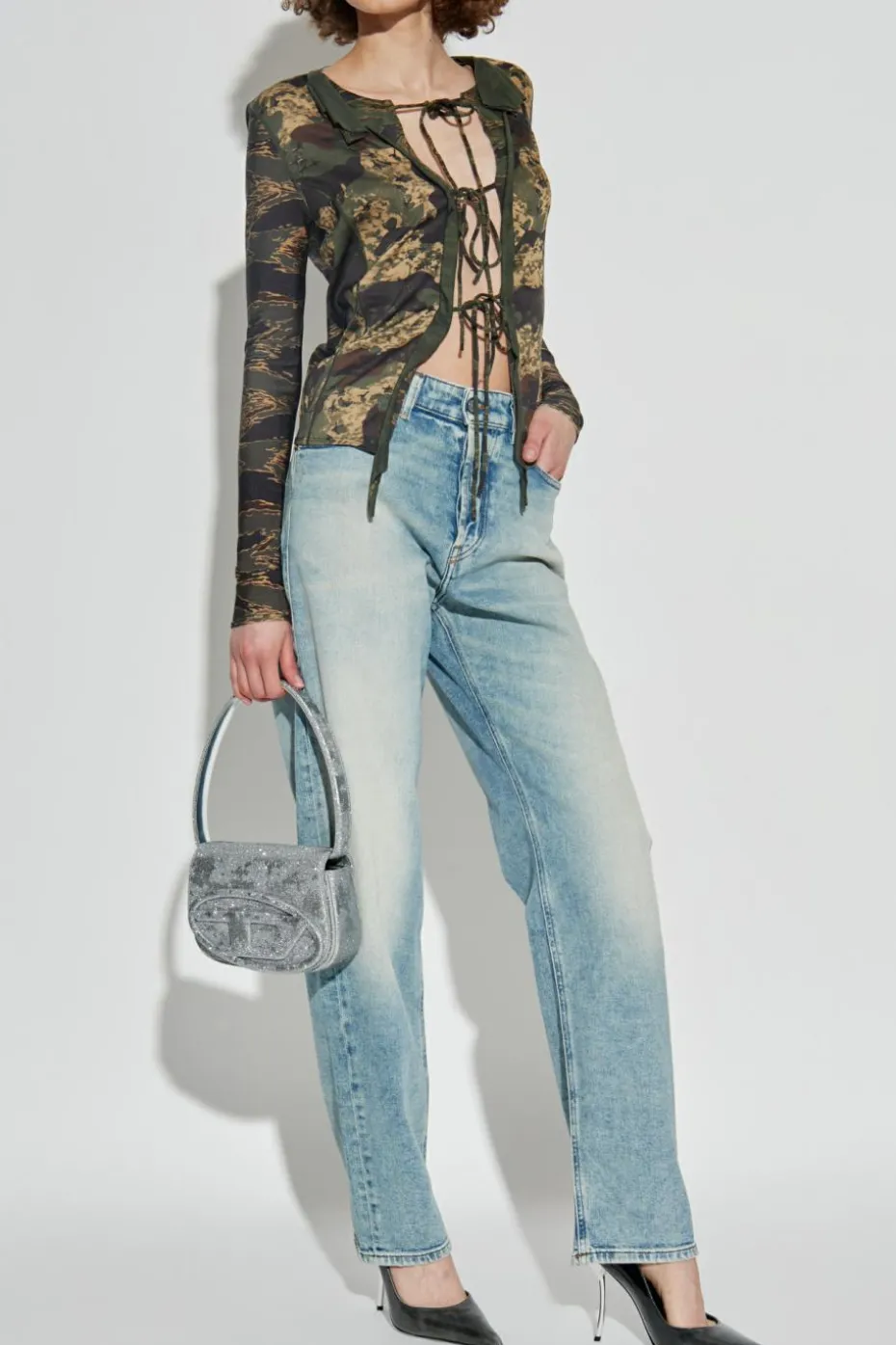 Diesel jasnoniebieski Jeansy `1988 D-ARK`