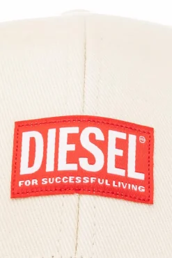 Diesel kremowy Czapka z daszkiem ‘CORRY-JACQ-WASH’