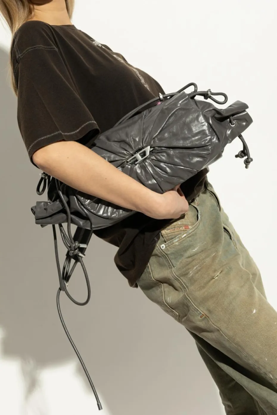 Diesel SZARY Torba na ramię `SCRUNCH-D`