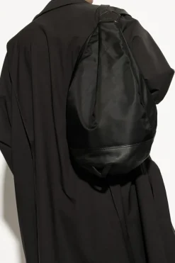 Discord Yohji Yamamoto CZARNY Plecak ze skórzanymi elementami