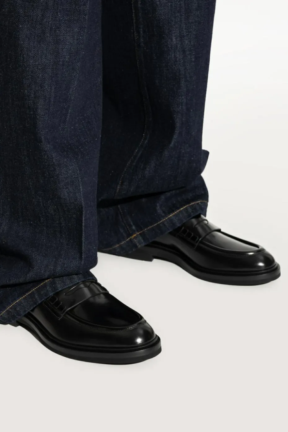 Dolce & Gabbana CZARNY Buty typu `loafers`