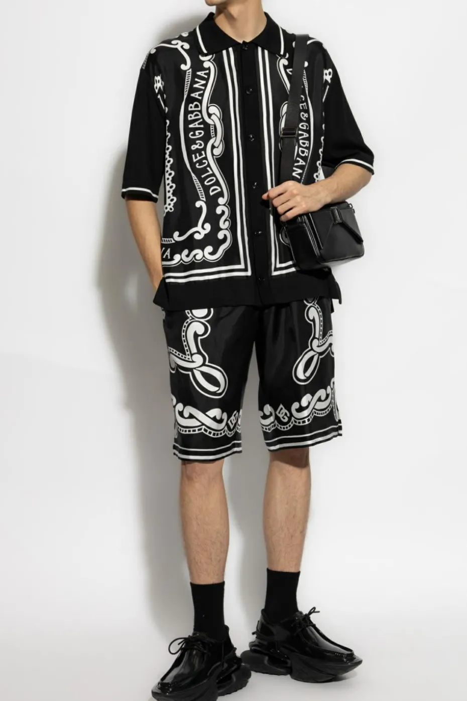 Dolce & Gabbana CZARNY Jedwabne szorty z nadrukiem