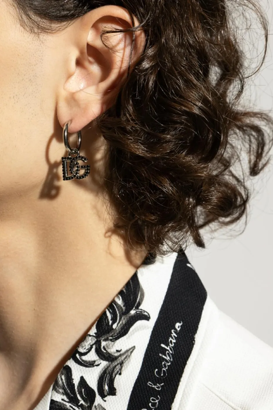 Dolce & Gabbana SREBRNY Kolczyki z zawieszkami w kształcie logo
