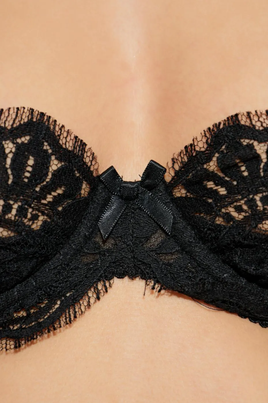 Dsquared2 CZARNY Koronkowy biustonosz