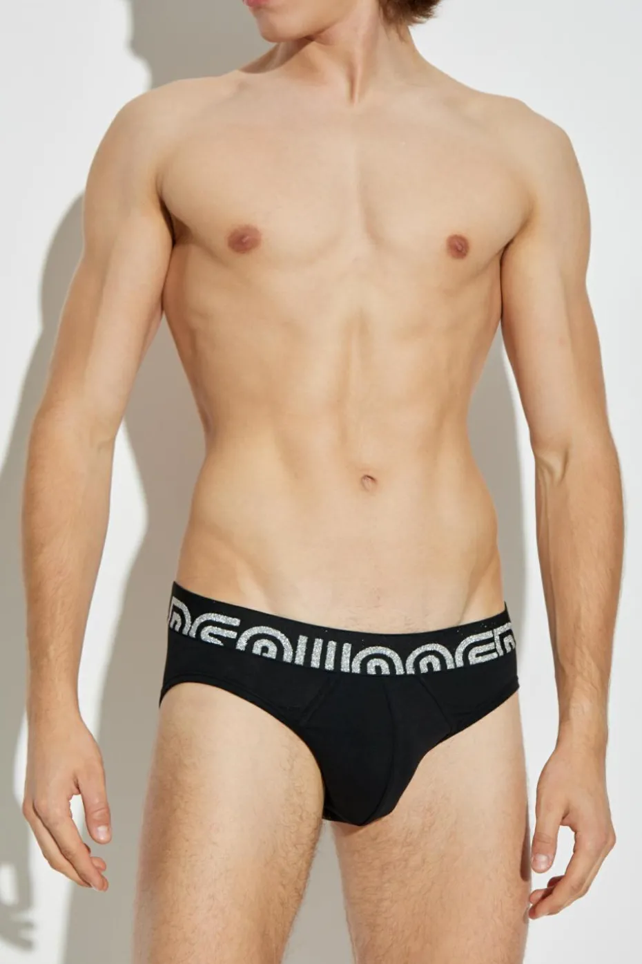 Dsquared2 CZARNY Slipy z logo