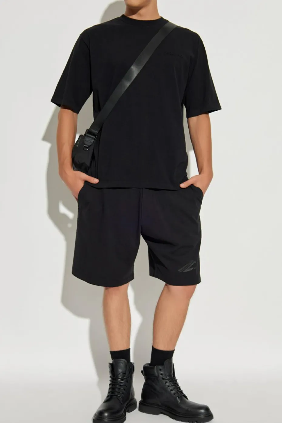 Dsquared2 CZARNY Szorty z logo