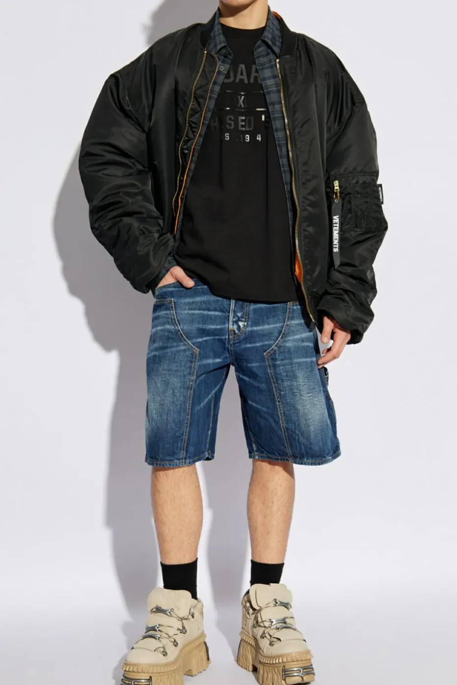 Dsquared2 NIEBIESKI Szorty `Carpenter`